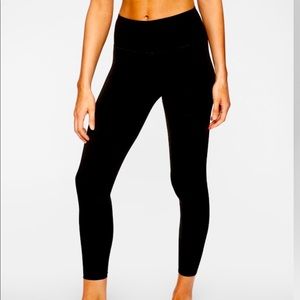 Athletes Elevation 7/8 Tight